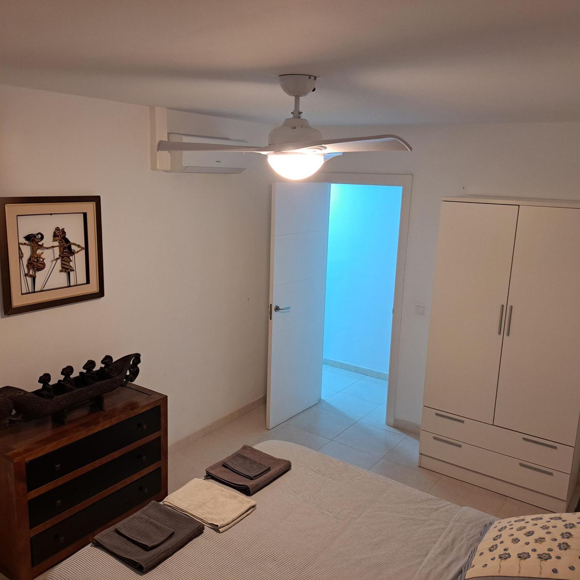 Apartamento Frente A La Playa Piso 3 Estepona Exteriör bild